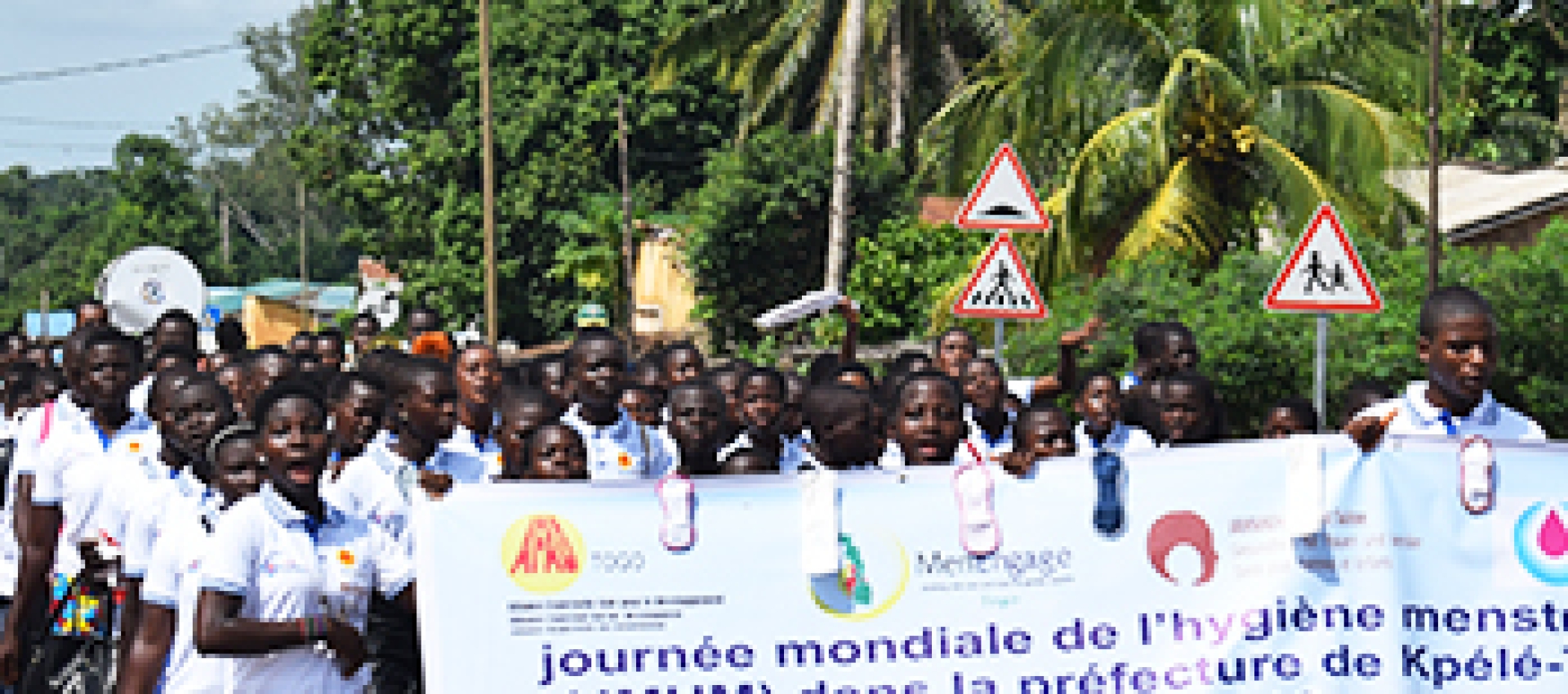 Parler de l’hygiène menstruelle et améliorer les conditions pour les filles et les femmes 